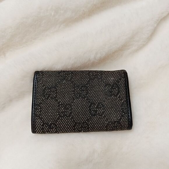 Authentic Gucci Keyring - Picture 7 of 10